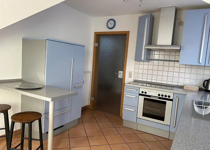 Am Mühlenwanderweg * Straufhain